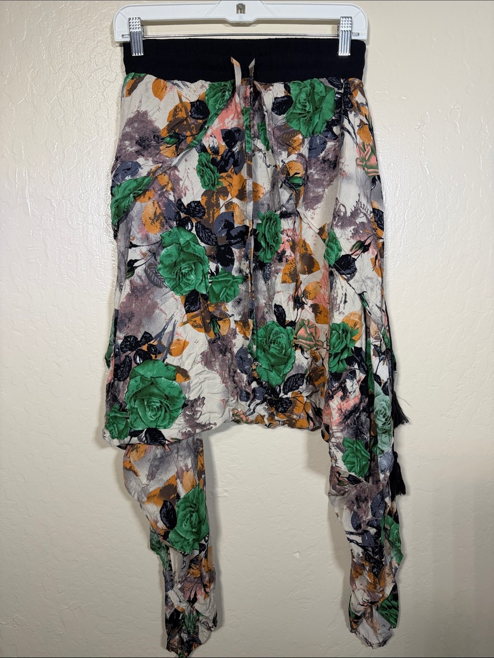 Baddha Pants Floral Flap Harem Yoga Pants Green Rose Size M Stretch